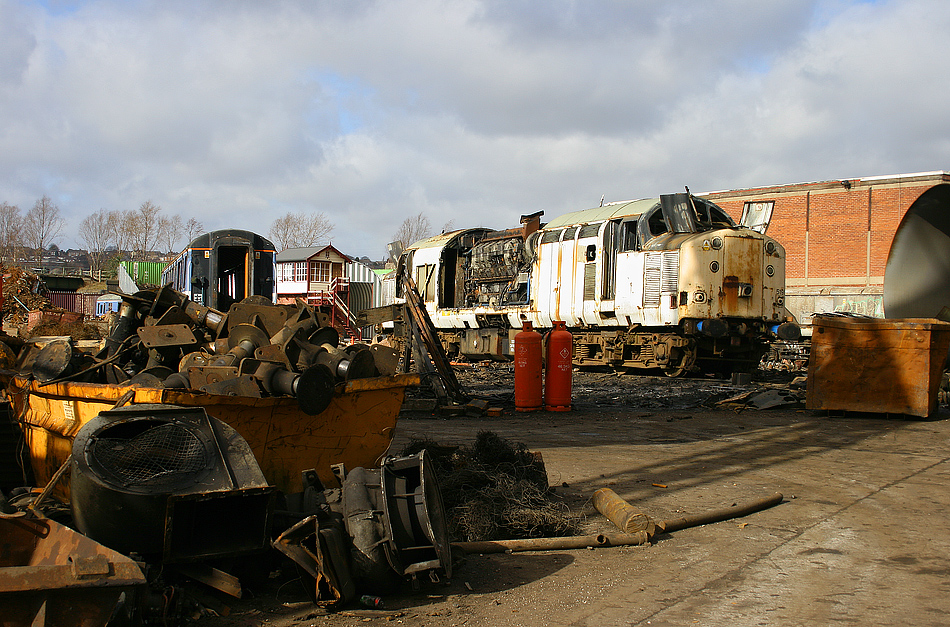 37519 with a pile of ex-312 parts in the foreground